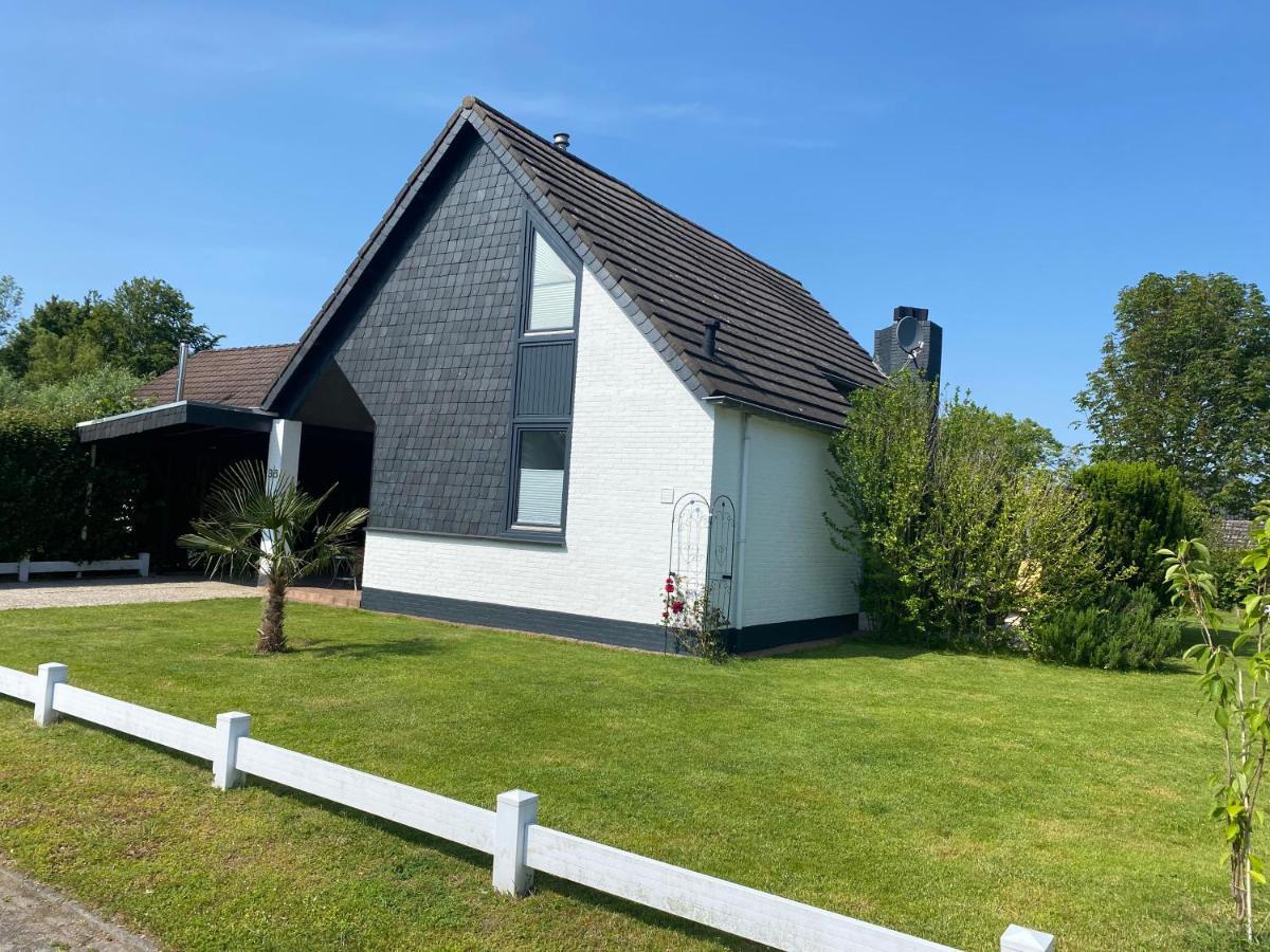 Traumhaftes Geraeumiges Ferienhaus In Meernaehe 布勒伊尼瑟 外观 照片