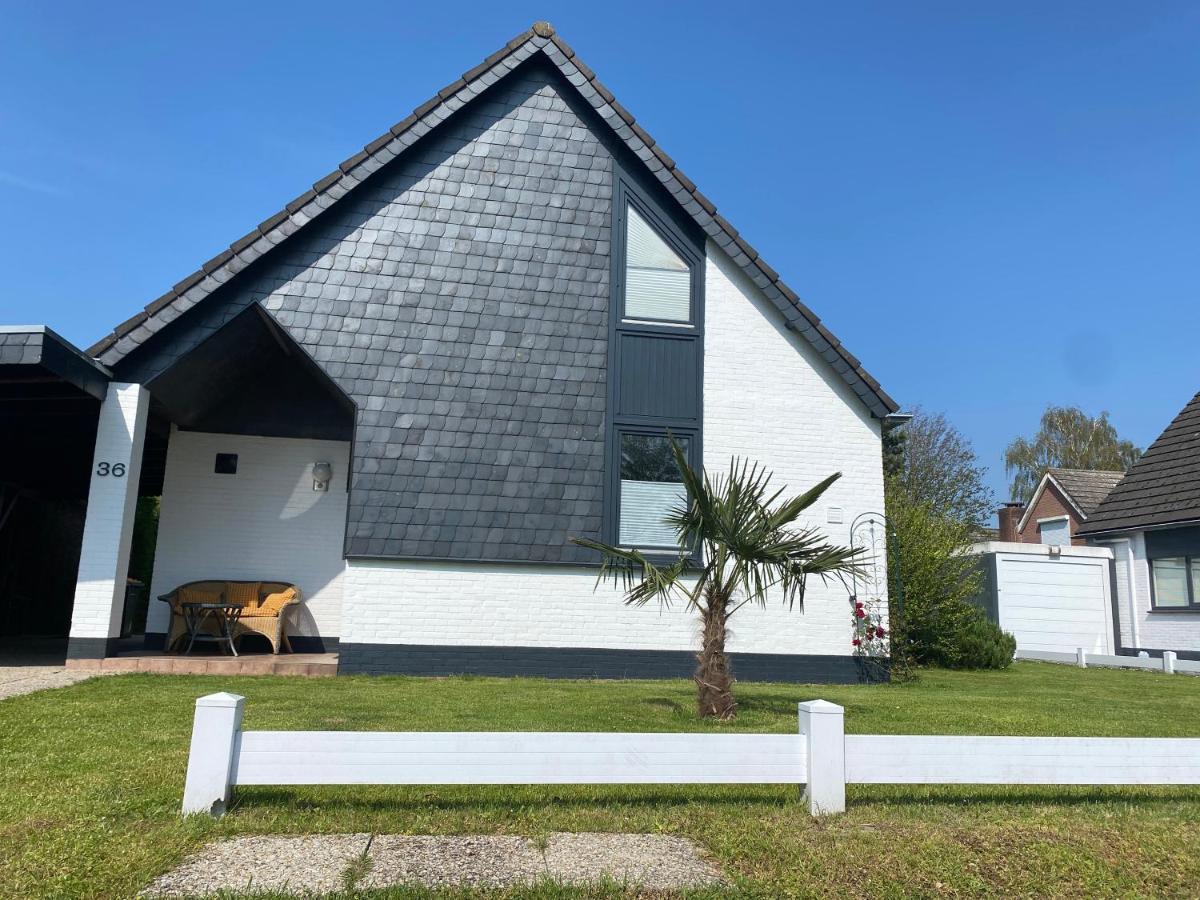 Traumhaftes Geraeumiges Ferienhaus In Meernaehe 布勒伊尼瑟 外观 照片